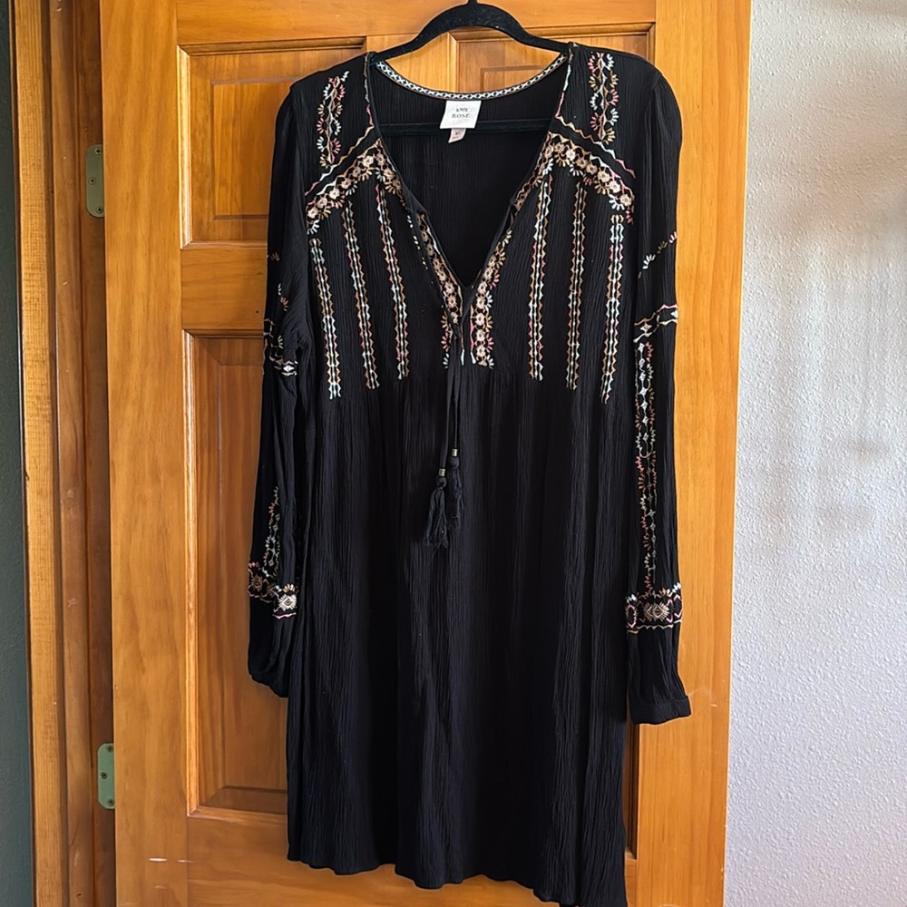 Black cotton dress